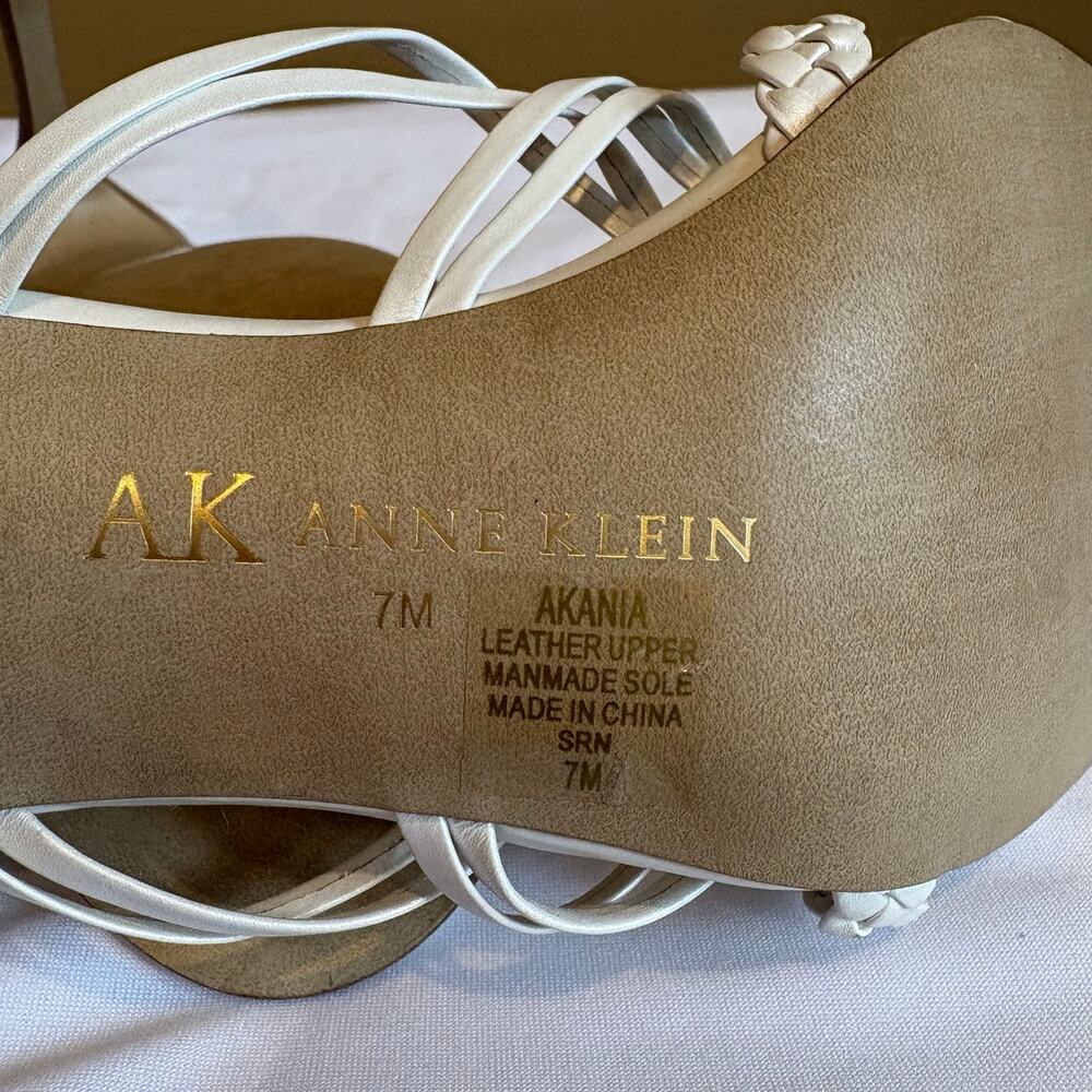 Ann Kline Strappy White Summer Casual Sandal Heel Leather 7M - Picture 7 of 7